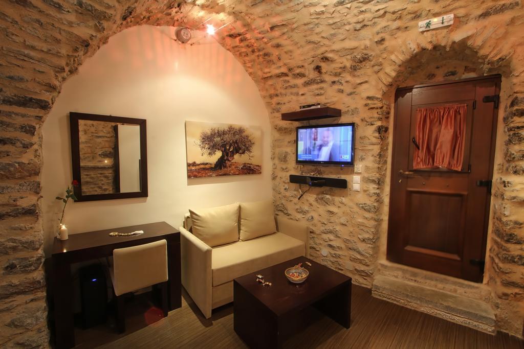 Medieval Castle Aparthotel Μεστά Εξωτερικό φωτογραφία