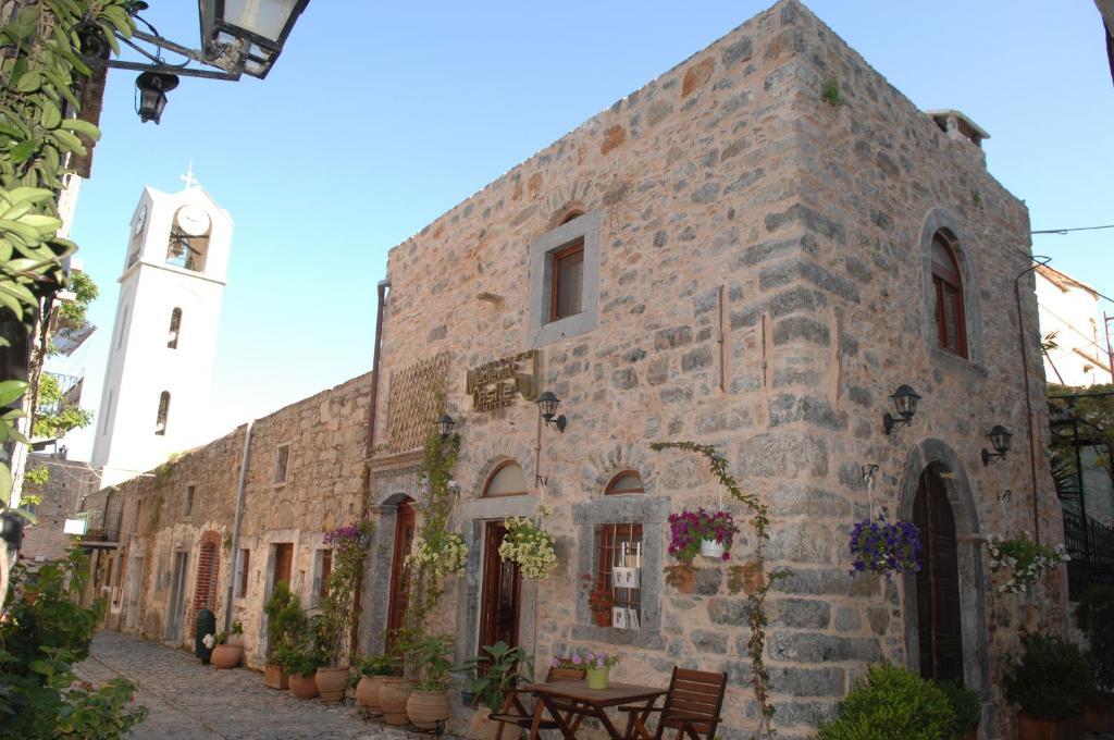 Medieval Castle Aparthotel Μεστά Εξωτερικό φωτογραφία