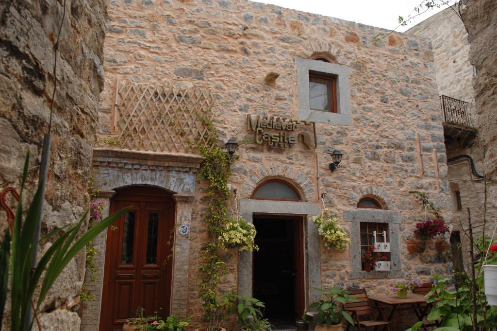 Medieval Castle Aparthotel Μεστά Εξωτερικό φωτογραφία